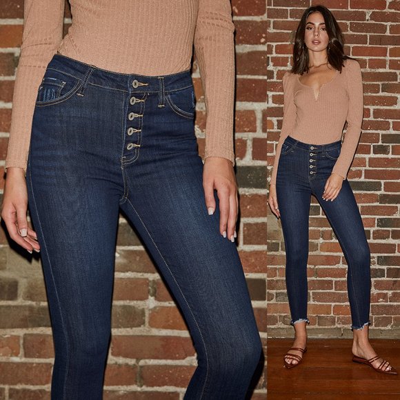 Terri Ultra High Rise Button Fly Super Skinny Jean - Picture 10 of 12